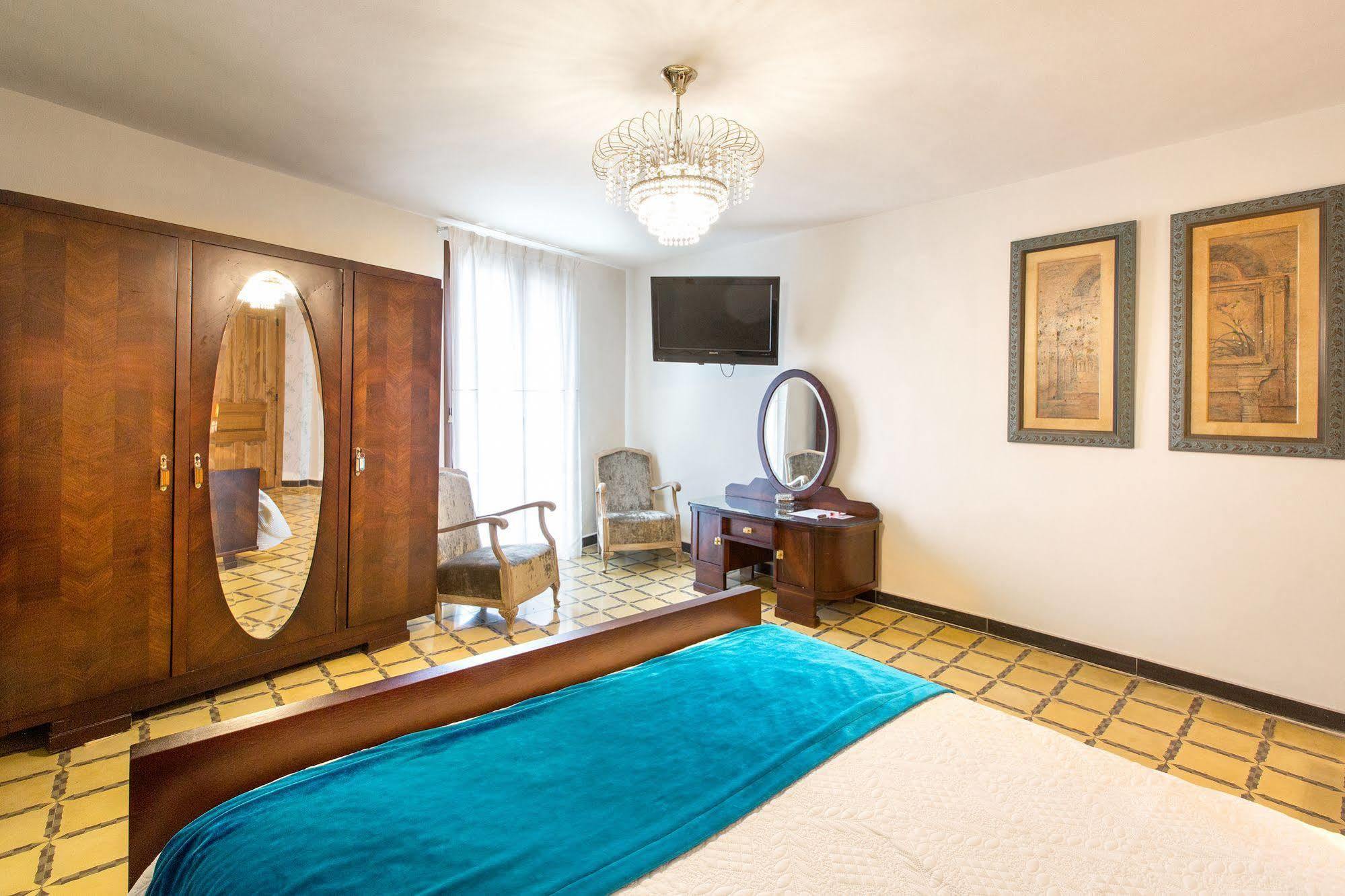 Hotel Villa San Jorge Azanúy Exteriér fotografie